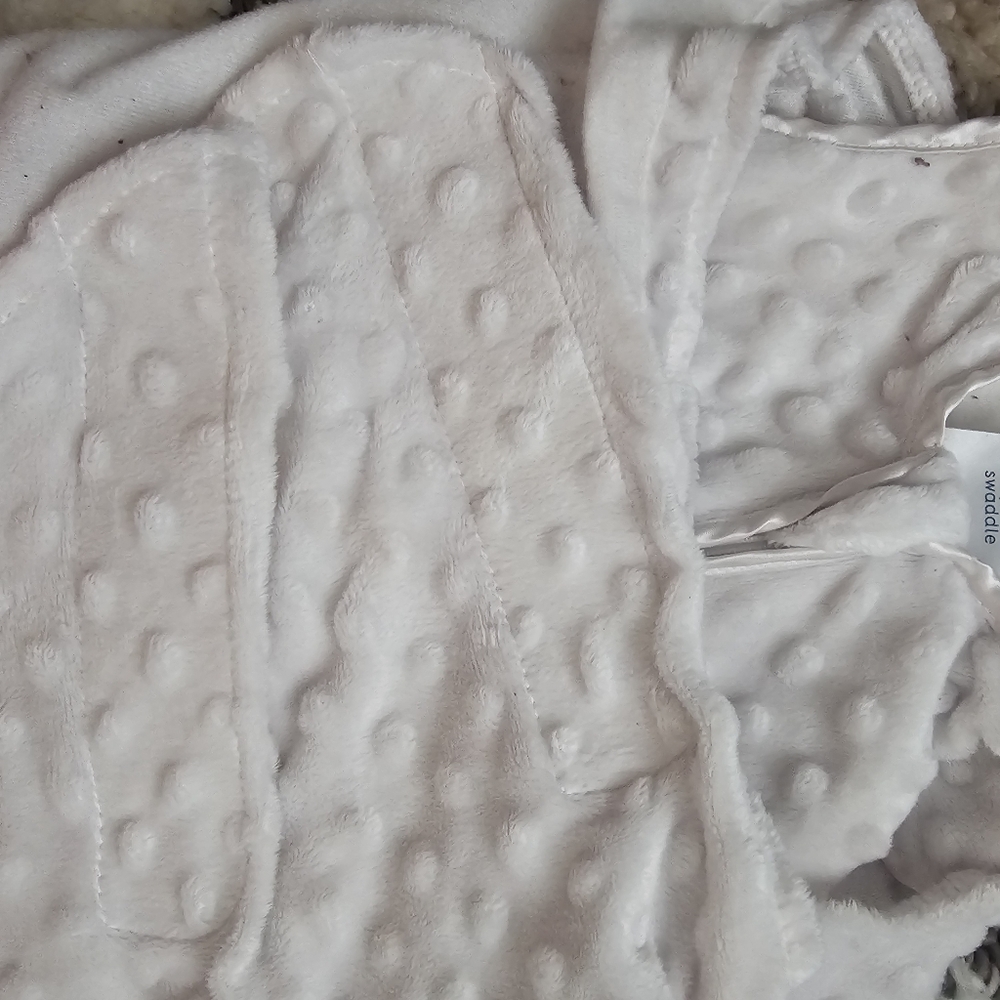 Halo & Swaddles